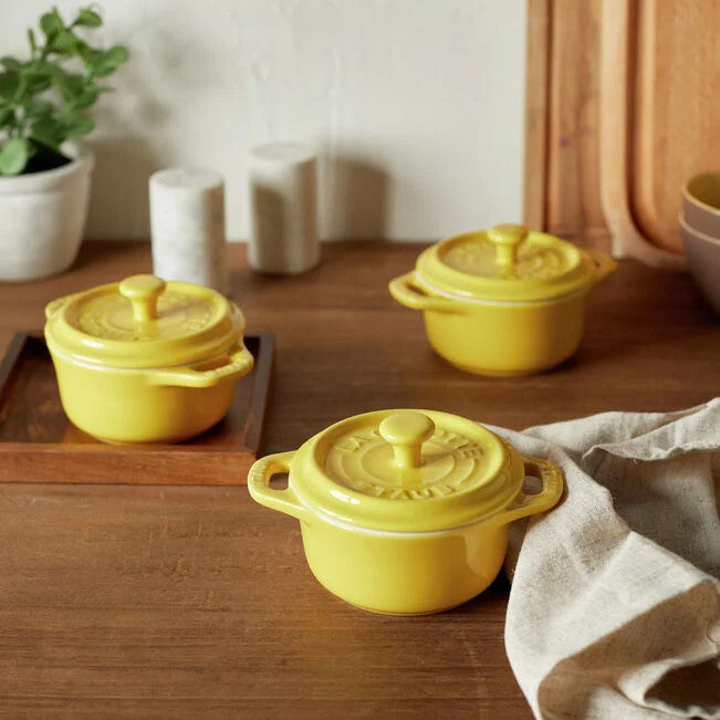 Staub 3 Piece Set Mini Round Cocottes - Citron – The Cook's Warehouse