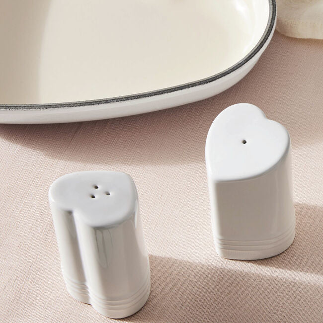 Le Creuset Heart Salt and Pepper Shakers - White – The Cook's
