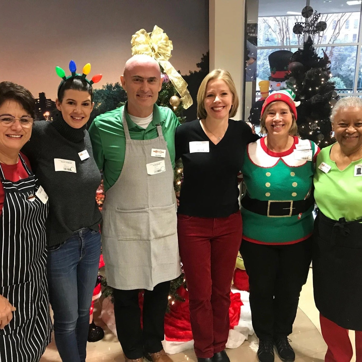 ‘Tis the Season: Gingerbread House Decorating at Children’s Healthcare of Atlanta
