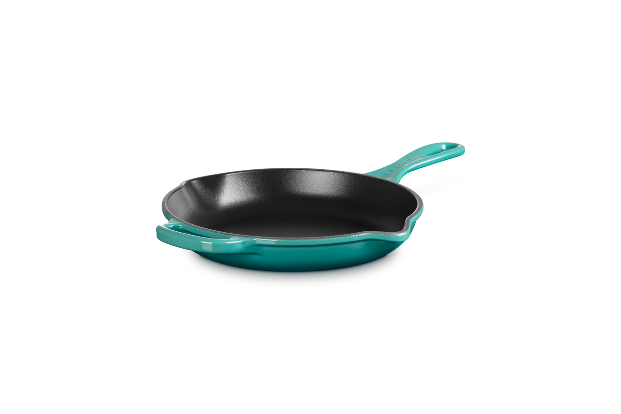 Le Creuset Classic 9 inch Cast Iron Skillet - Riviera