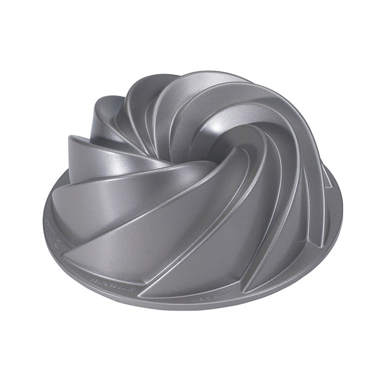 Nordic Ware Cast Aluminum Heritage Bundt Pan