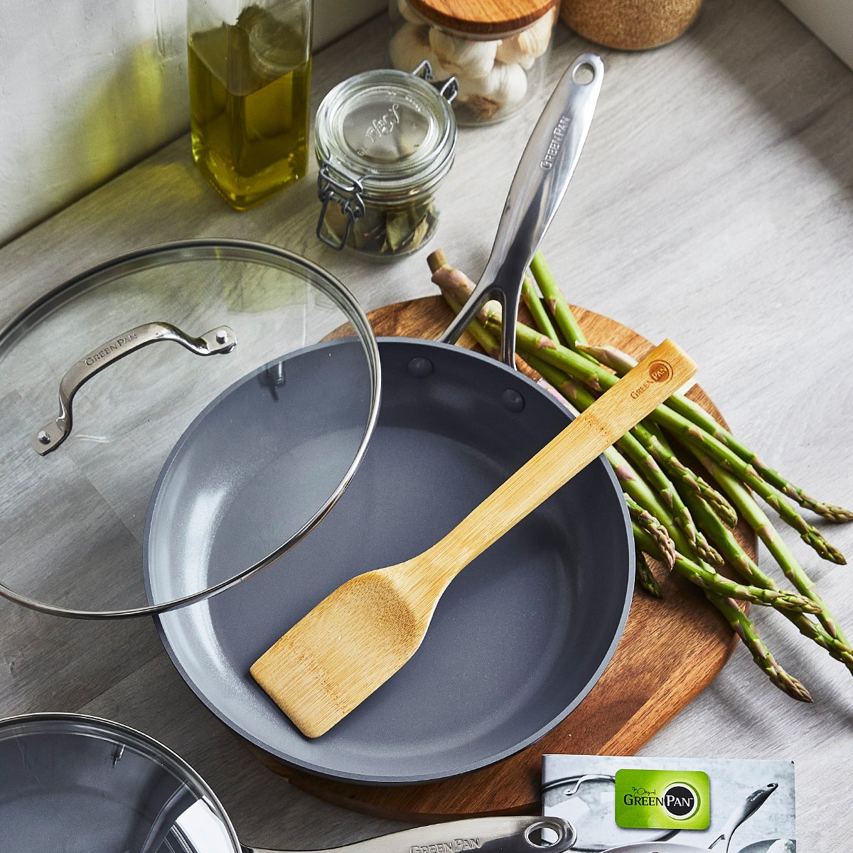 Greenpan Valencia Pro 10 Inch Fry Pan with Lid