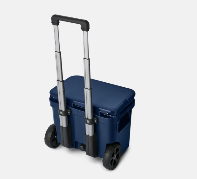 YETI Roadie 32 Cooler - Navy