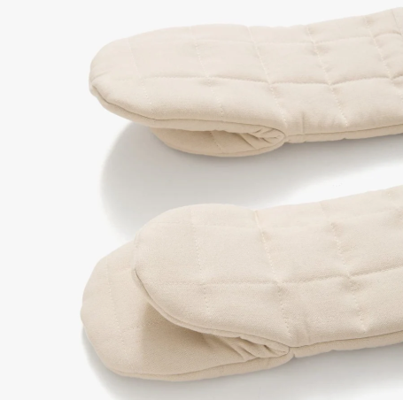 Hedley & Bennett Oven Mitts - Set of 2 in Oat