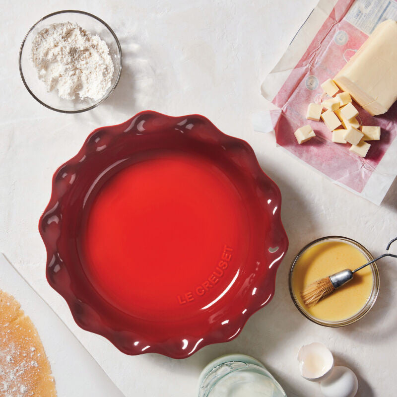 Le Creuset Stoneware 9 inch Fluted Pie Dish - Cerise