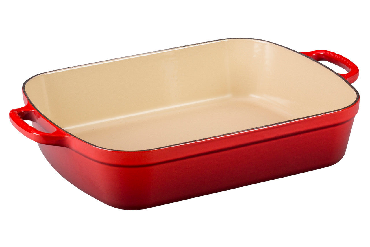 Le Creuset Signature Cast Iron 5.25 qt. Roaster - Cerise