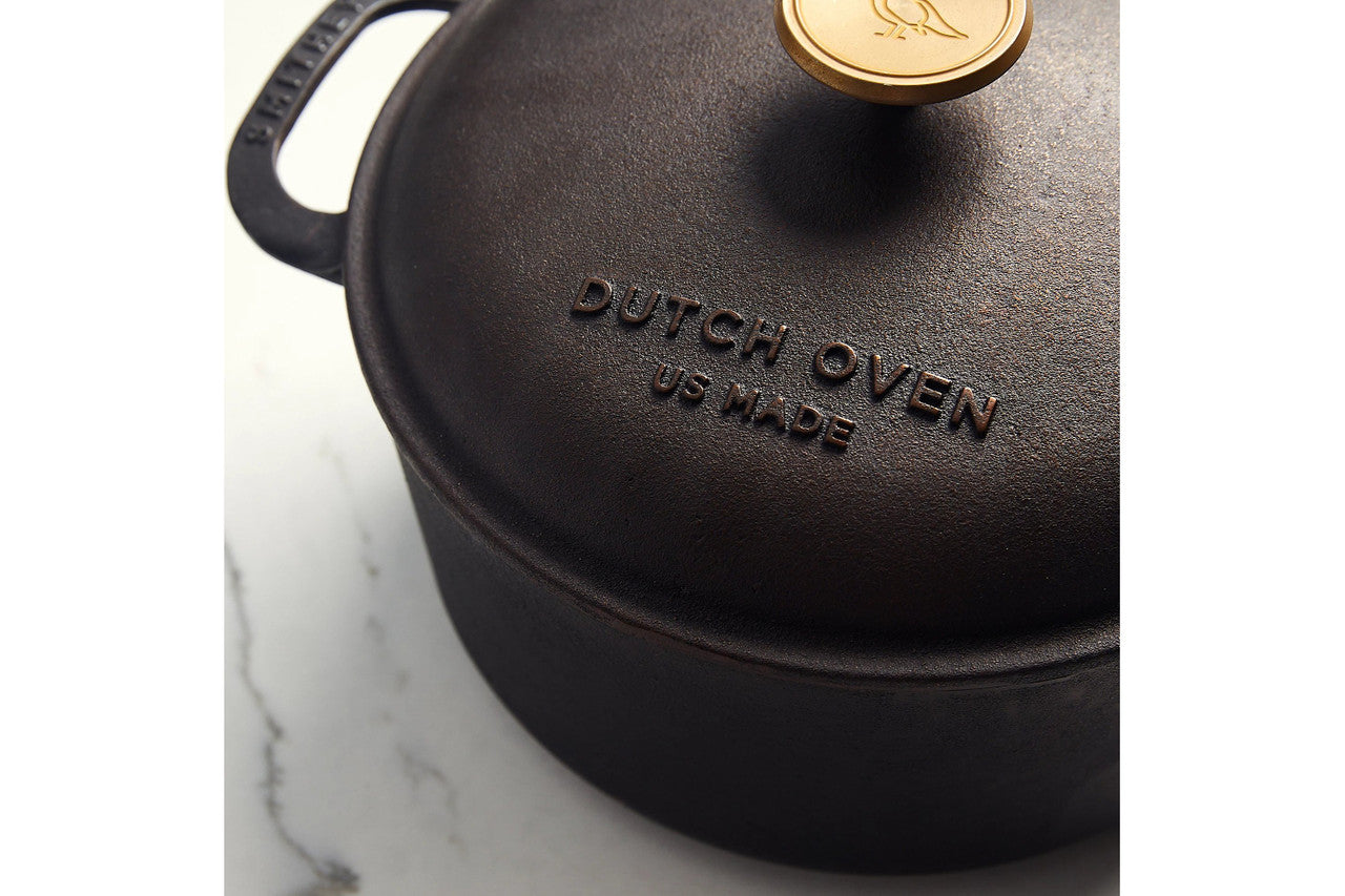 Smithey Cast Iron Dutch Ovens