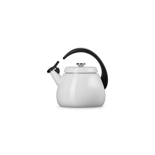 Le Creuset Signature Cloche Kettle with Stainless Steel Knob - White