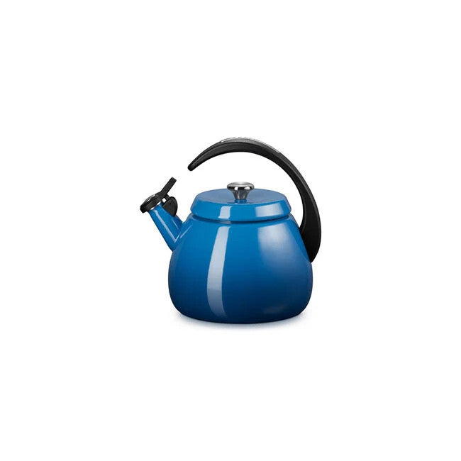 Le Creuset Signature Cloche Kettle with Stainless Steel Knob - Marseille